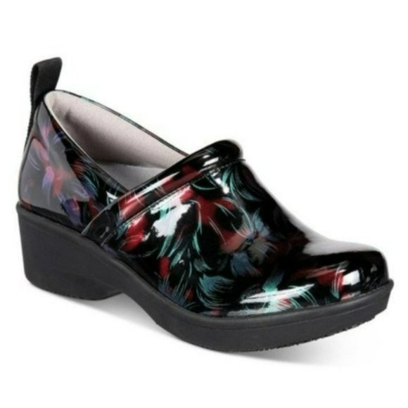 Giani Bernini Shoes - Giani Bernini Memory Foam Cavvell Clogs -9.5